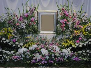 油絵の様な、生花祭壇！！｜「龍美堂」　（新潟県上越市の花キューピット加盟店 花屋）のブログ